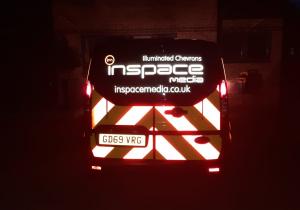 The illuminated chevron and safety 
signage has been recognised at the 
UK Fleet Champions Awards 2020