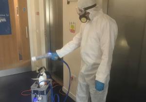 The specialist electrostatic sprayers 
provide 360-coverage over all 
surfaces