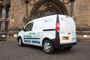 University of Glasgow has chosen 
the 
IT1000 3G vehicle camera for its 
fleet 
operation